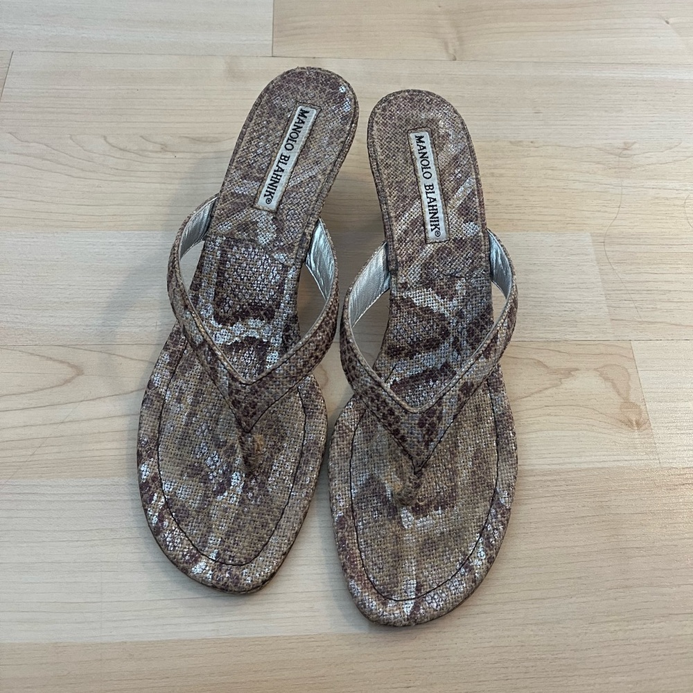 Snakeskin Manolo Blahnik Kitten Heels size 7.5
